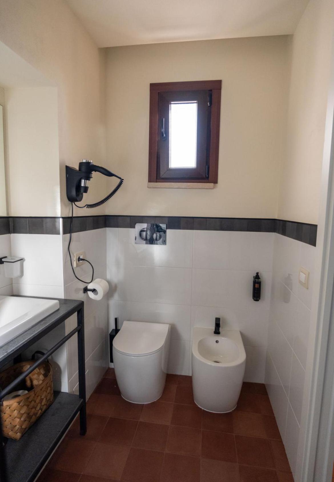 Tenuta Del Duca Fiumicino Locanda E Hostaria Guest House Exteriör bild